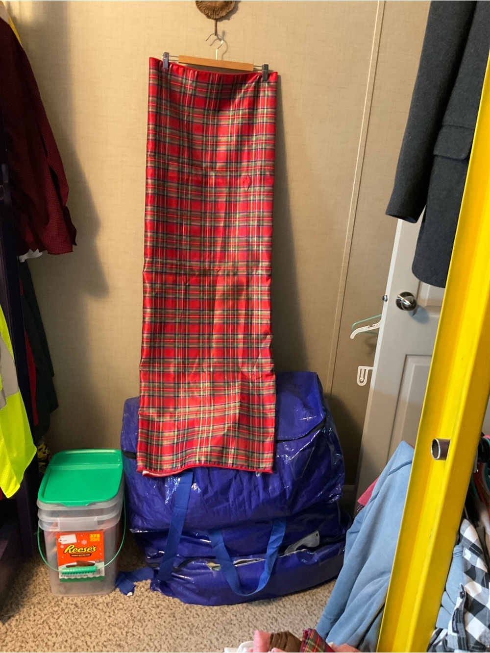 Red Plaid Table Cloth